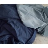 Szenzoros sztreccshinta rögzítővel