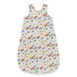 Egyedi babaváró doboz hálózsákkal